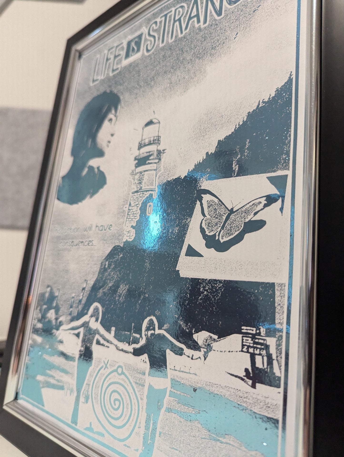 Life is Strange - Foil print, Video game Wall Decor, Unique Gaming Gift, Real Foil Art, Max and Chloe
