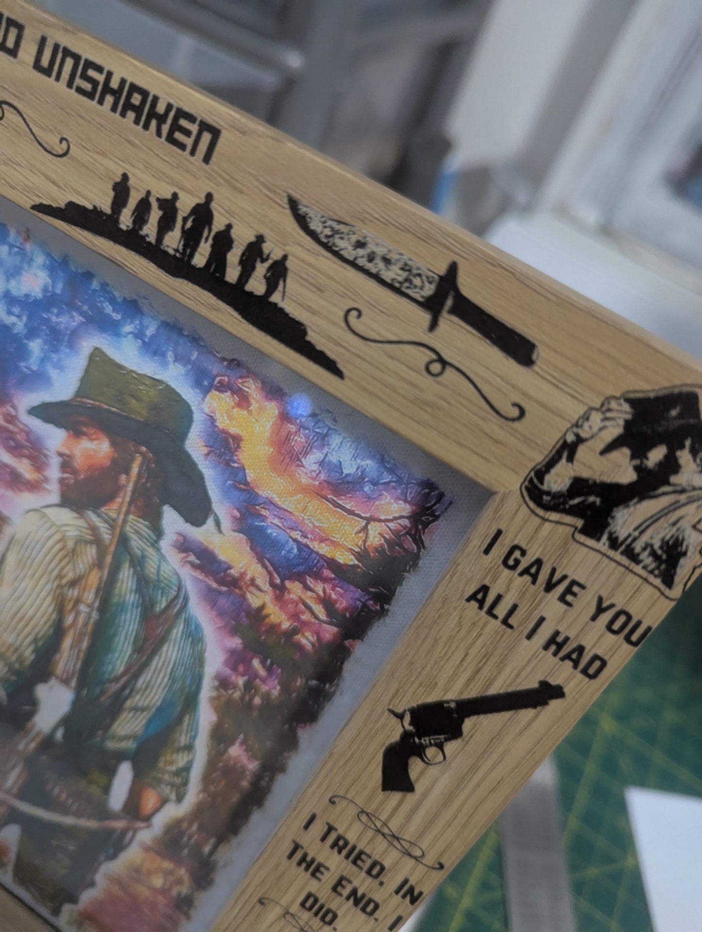 Red Dead Redemption 2 - Custom engraved frame with Arthur Morgan watercolour print - video game art - RDR2 - 22.5cm by 17.5cm - 7 x 5