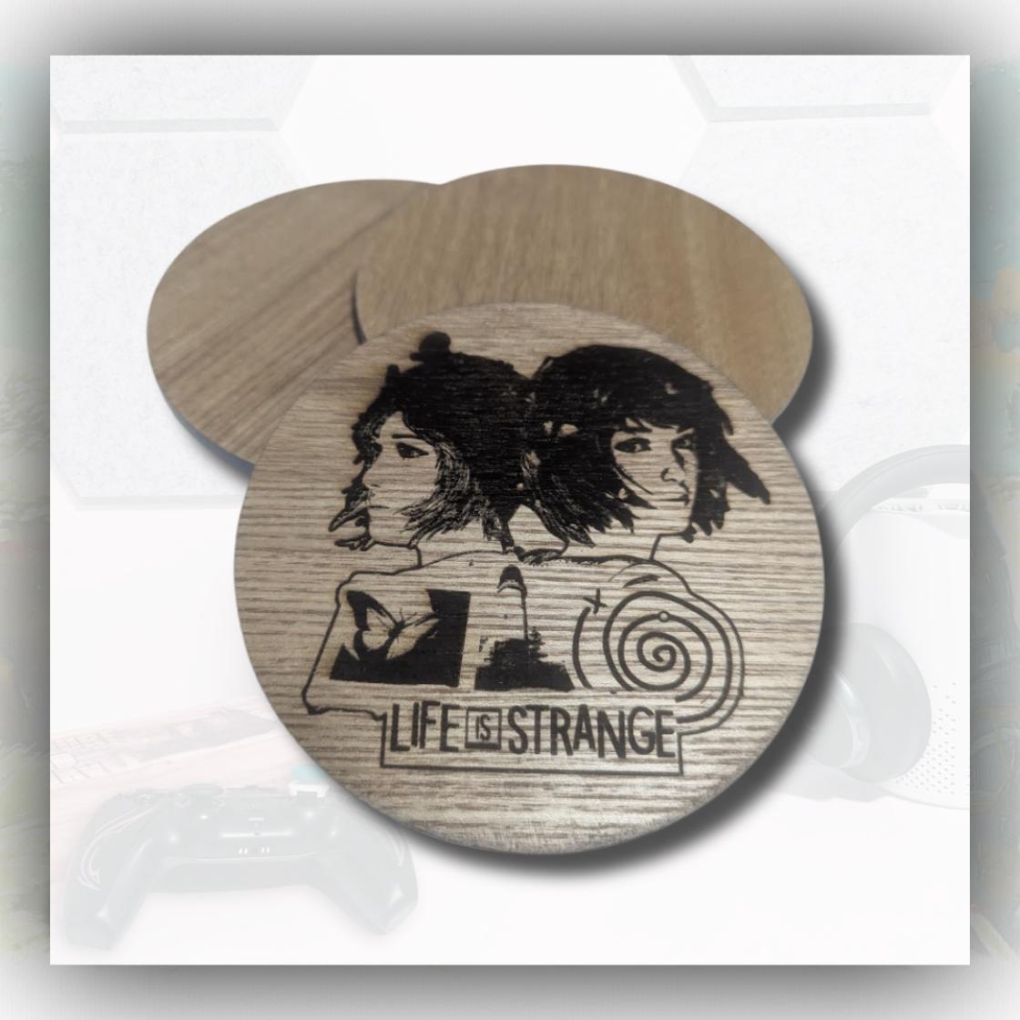 Life Is Strange - Themed Coaster - Unique gift - Max and Chloe