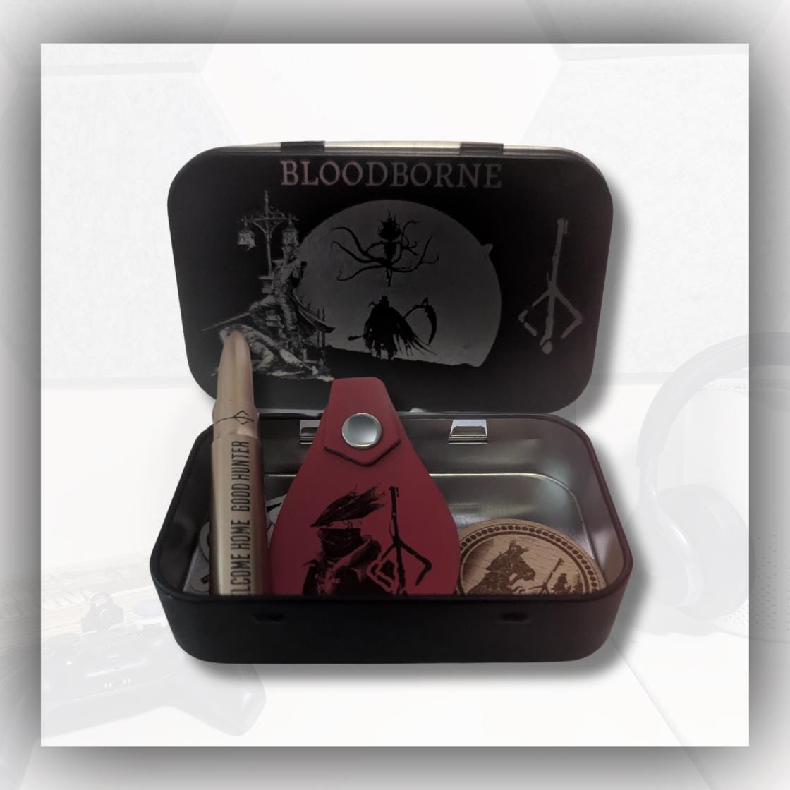 Bloodborne - Engraved Stash tin - gift set - unique gift