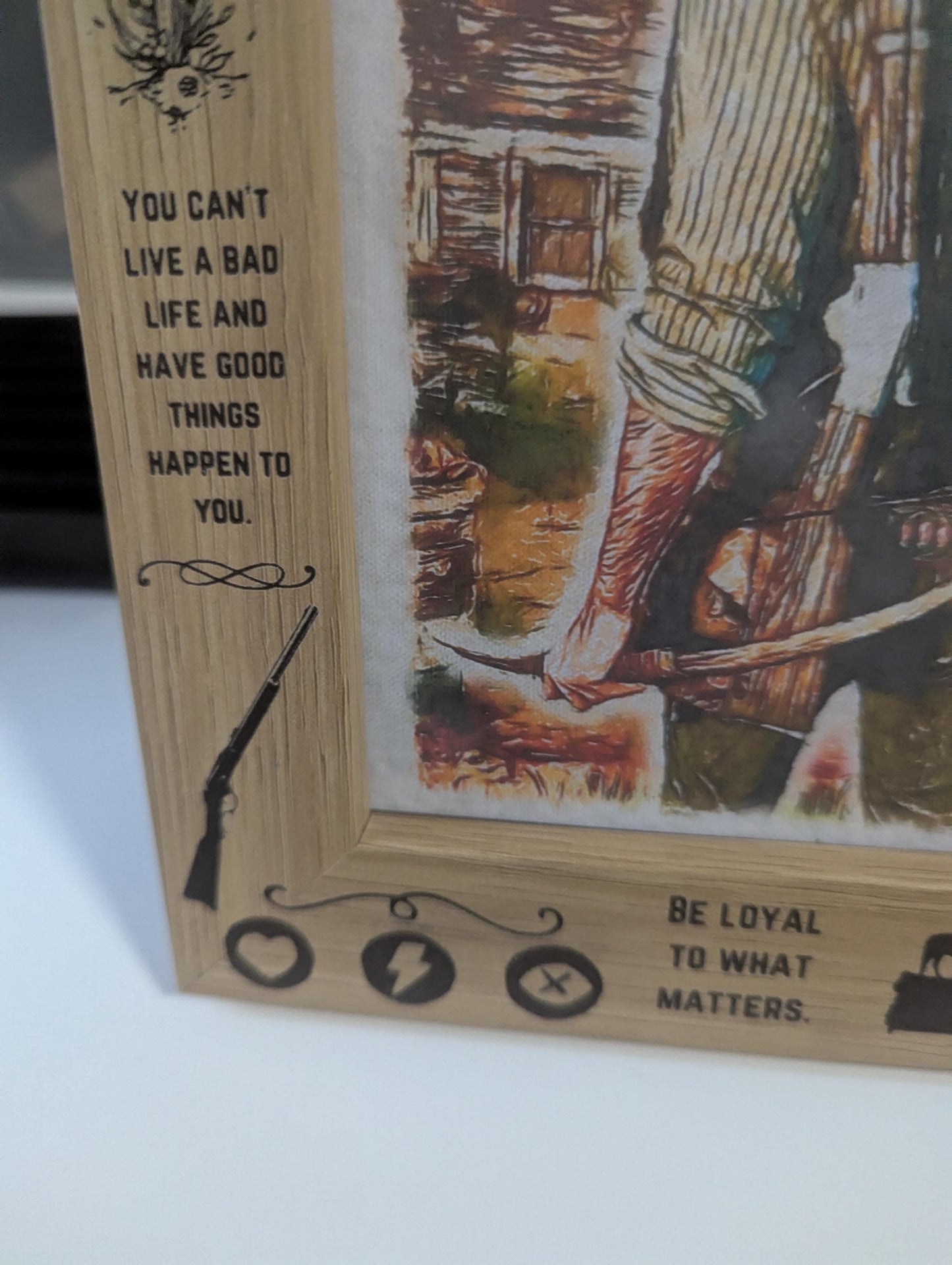 Red Dead Redemption 2 - Custom engraved frame with Arthur Morgan watercolour print - video game art - RDR2 - 22.5cm by 17.5cm - 7 x 5