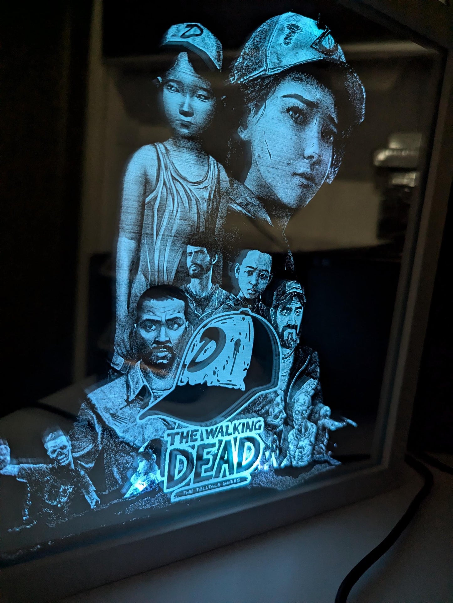 Telltale the walking dead - Lee and Clementine - Laser engraved backlit mirror - Great gift - custom design