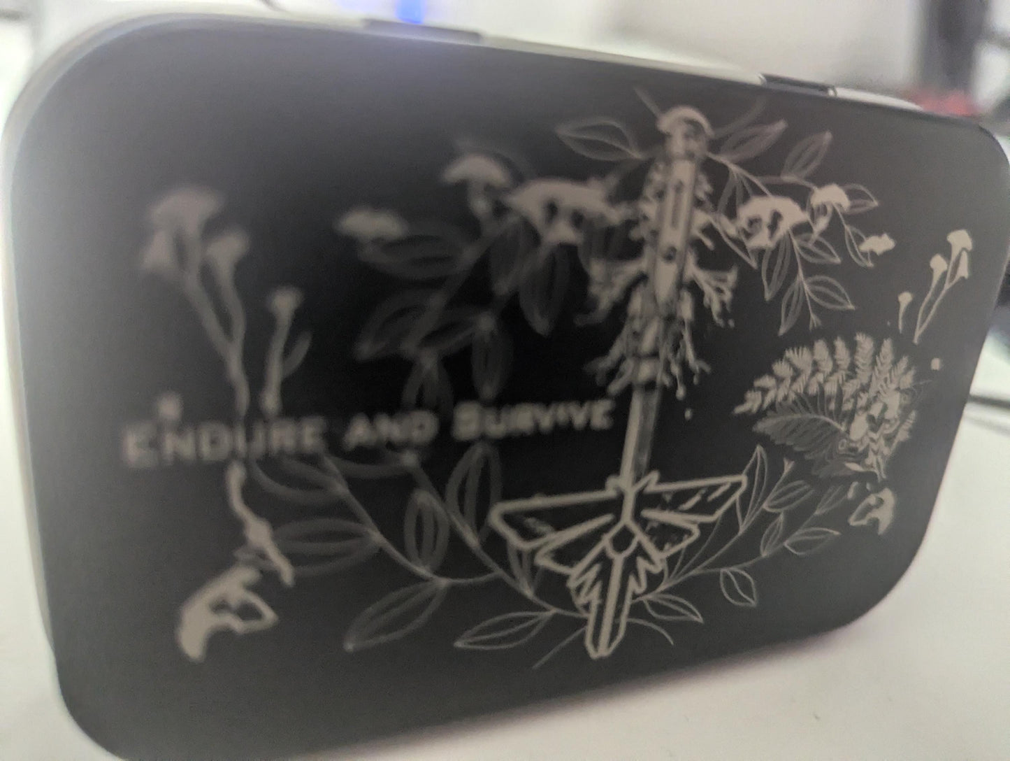The last of us - gift tin set - unique gift