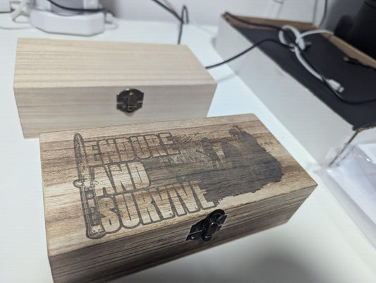 The Last of us - Gift box - Unique Gift - Joel and ellie - Endure and survive